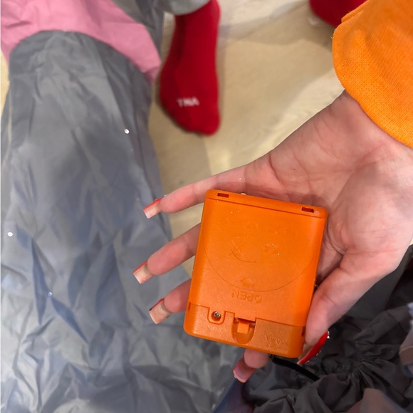 Hippo w/ tutu blow up costume - Picture 2 of 5